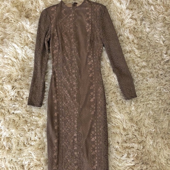 ✅DRESS✅ - Picture 2 of 6